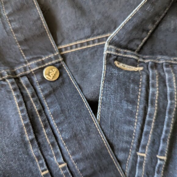 90s Dark Wash Oversized Jean Jacket - Picture 10 of 11